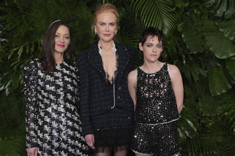 Hollywood stars spend Oscars eve at annual Chanel dinner